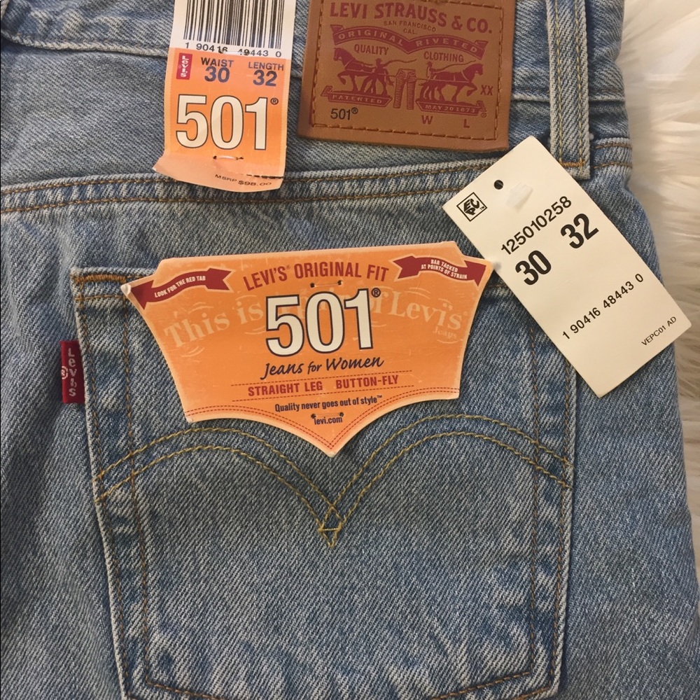 Levi’s 501 original fit jeans